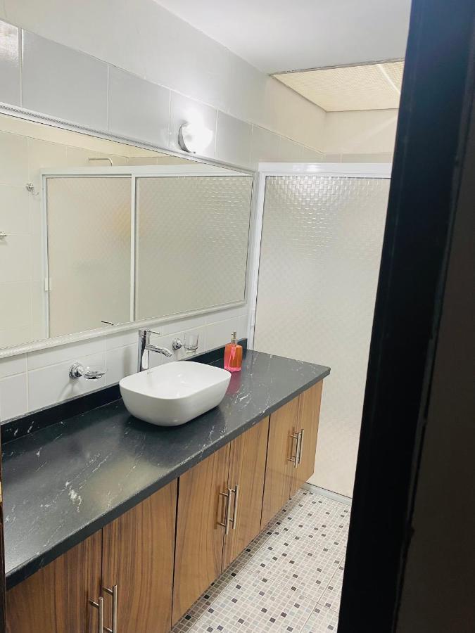 Hostal Guadalajara Cosmopolitan Providencia Ngoại thất bức ảnh