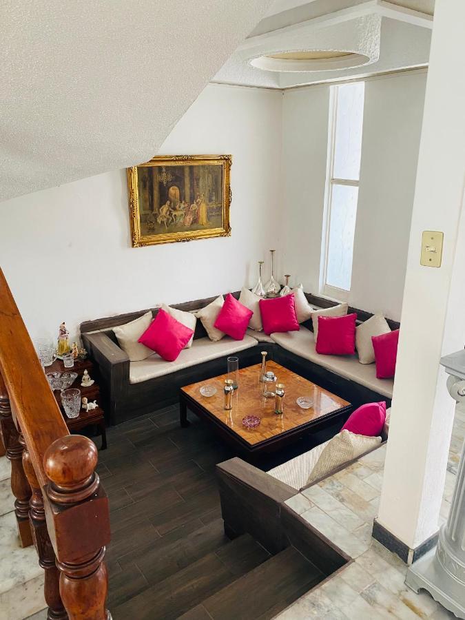 Hostal Guadalajara Cosmopolitan Providencia Ngoại thất bức ảnh