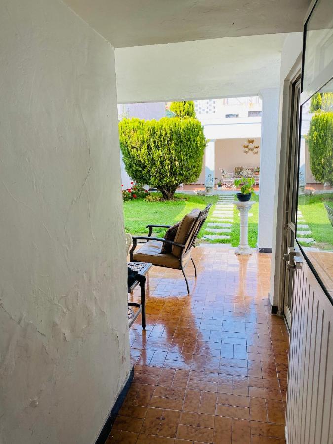 Hostal Guadalajara Cosmopolitan Providencia Ngoại thất bức ảnh