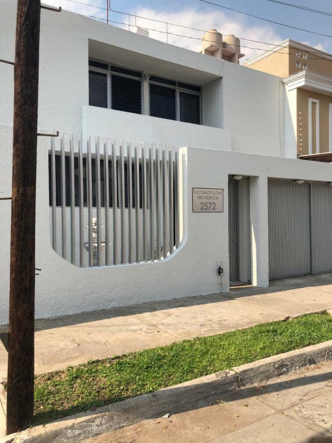 Hostal Guadalajara Cosmopolitan Providencia Ngoại thất bức ảnh